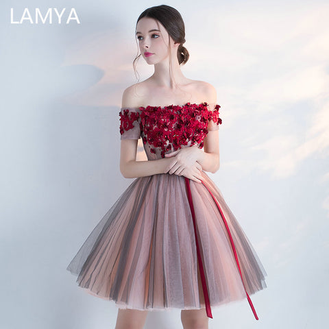 LAMYA Elegant Knee Length A Line Prom Dresses Appluqies Boat Neck Evening Party Dress With Short Sleeve Contrast Color Gown